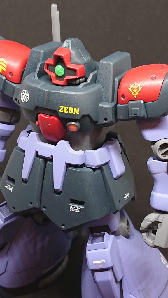 仕上げのつや消しコートが雑になってしまいました。