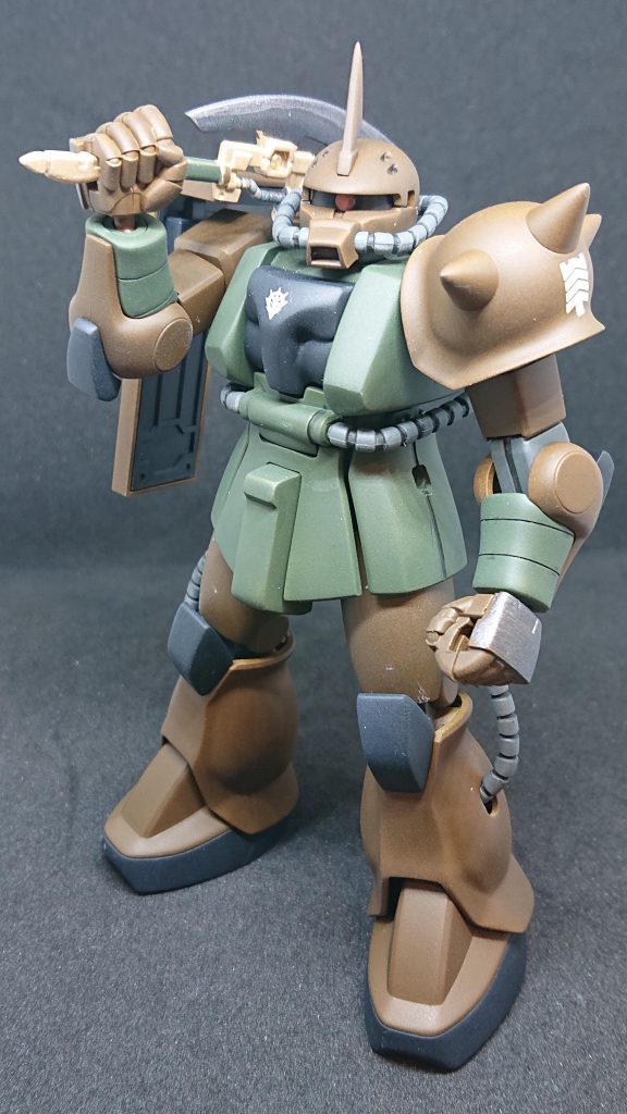 ドズル兄のようにヒートホーク担いで❗