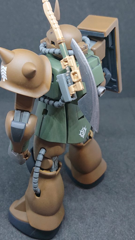 MS-06FS (ガルマ・ザビ専用)–3枚目/制作者:ガンプラおじさん