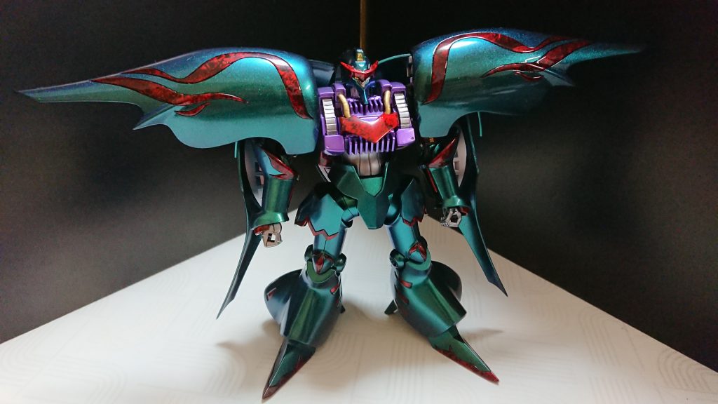 トップコートを厚塗りした状態。
この状態だけでも、まあまあ鏡面になってます