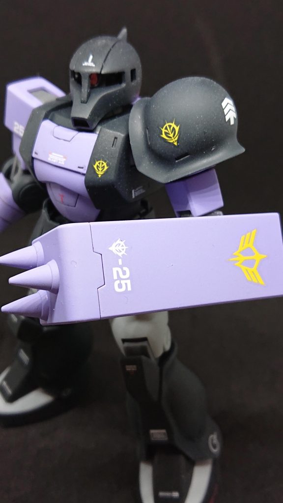 スパイクシールド