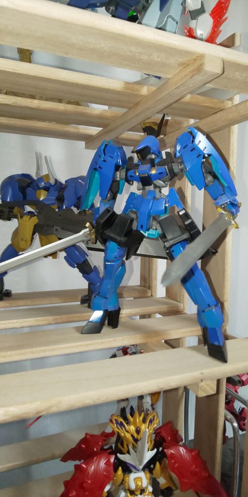 グレイズリッター マクギリス機
自分で塗装したらプレバンで出ちゃいましたね