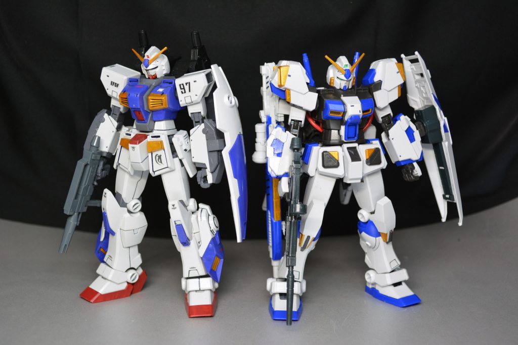 ## ガンダム6号機と並べて