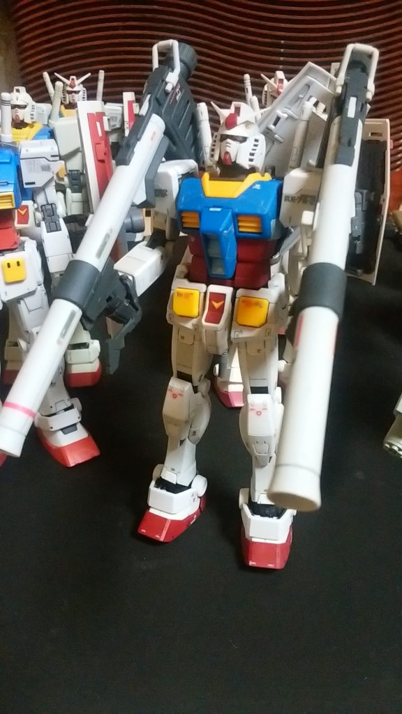 バズーカ2丁持ちのRG。