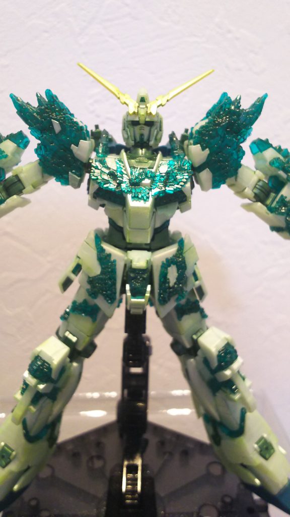 全身にはMr.ウェザリングカラー フィルタリキッドのグリーンですみ入れ、シタデルのmootgreenでドライブラシしてます。