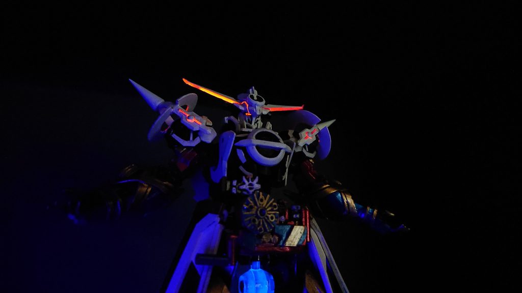 ピンクのラインは蛍光塗料を使ってるのでブラックライトを照らすと綺麗に光ってくれます とてもせくしーです
ここまで見て下さりありがとうございました