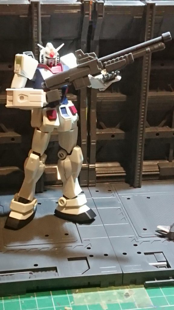 中距離程度の場合はスコープ無しを選択して配備されるのだろうと想定しています。