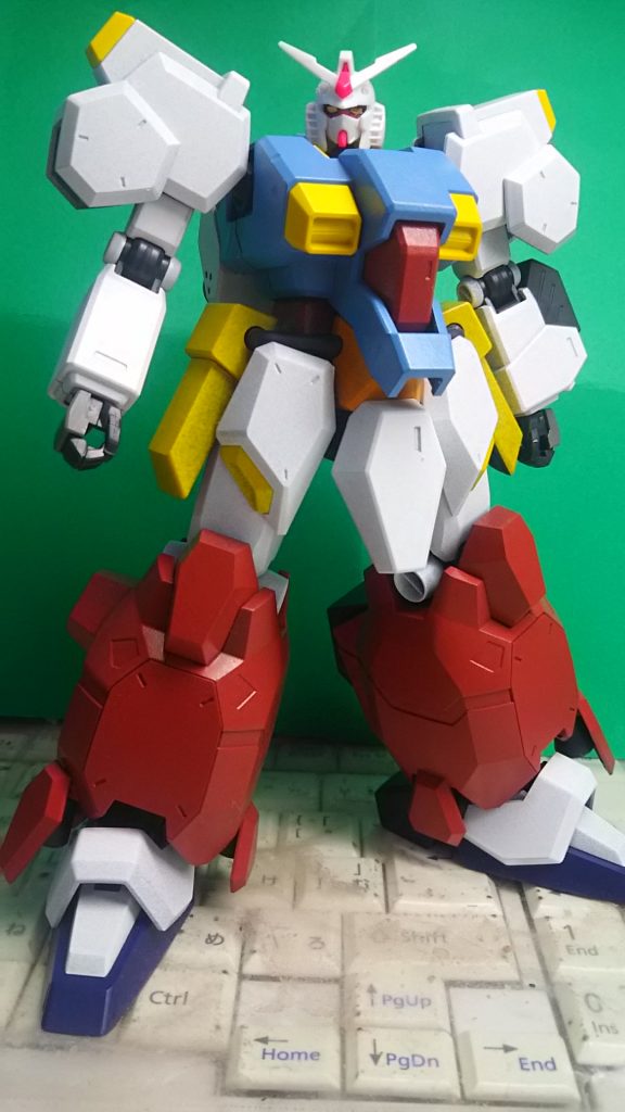 最初ガードガンダムの頭乗せたけど小さかったのでボツ