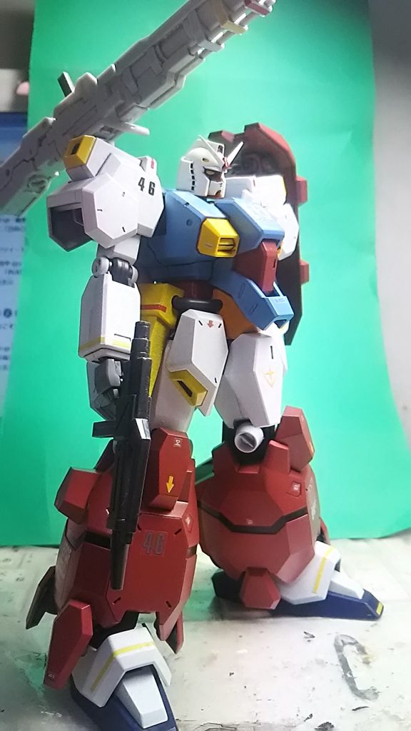 頭は旧キット144パーフェクトガンダムの物、無改造でもイケメンです!