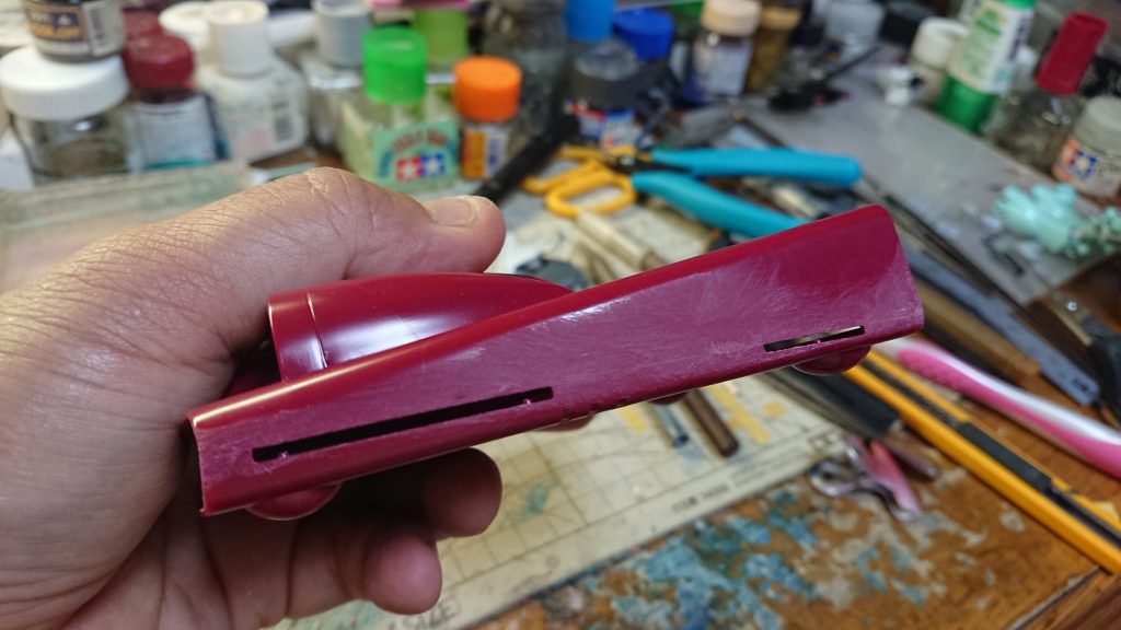 他は基本的な工作に終始しています。旧キットにラインナップされている艦船や航空機系のガンプラは総じて出来が良く、正直驚いております。