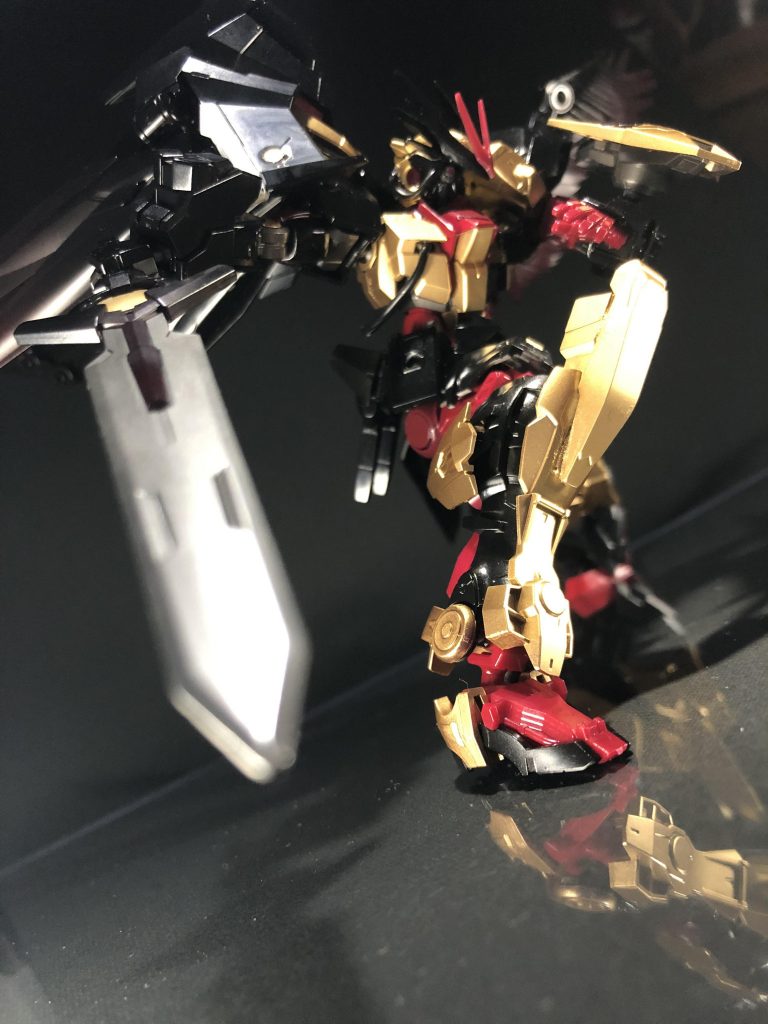 手持ちの武器はあえてダイバーソード1本にしてます。
スカイと極力違うコンセプトにしたかったんであえてデカいライフルとかはつけませんでした。