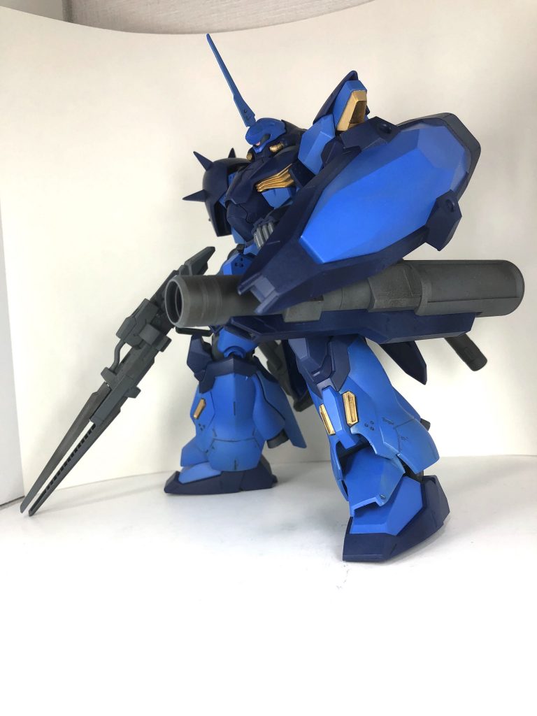 試作型ハイメガキャノン『大筒』
敵基地の指揮施設や艦隊をなぎ払う事が可能な大出力ビーム砲。一度撃つと冷却とチャージにかなり時間がかかり、基本的に使い捨て。