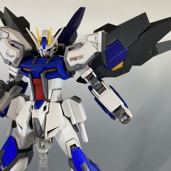 オーバーストライク(レイヴンストライカー装備)