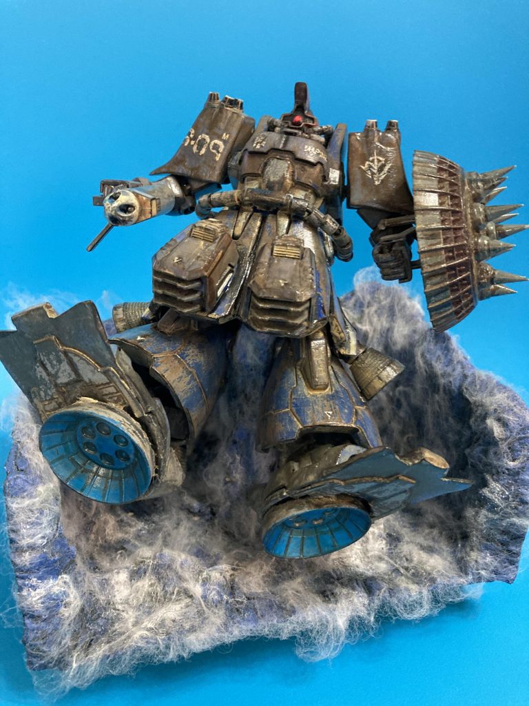 脚裏の大型口径バーニアで水上に飛び出しスプラッシュも出来ます。