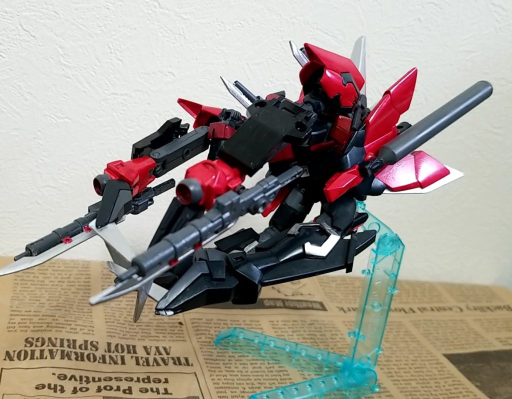 移動はなるべく抵抗を受けないように爪を伸ばす