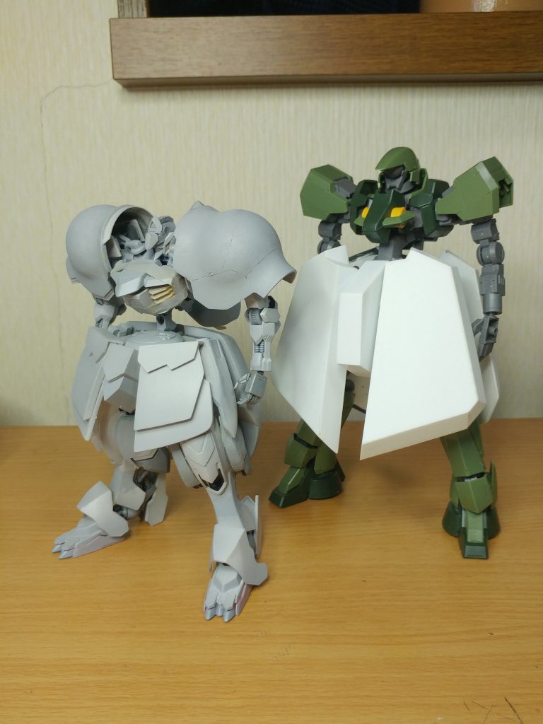 怠け豚さんのイラストには続きがあり、敵役のグレイズにも近藤版が存在します。

次期作は近藤版グレイズです（笑）

最後までご覧下さりありがとうございました！
(＾∇＾)ﾉｱﾘｶﾞﾄｰ♬