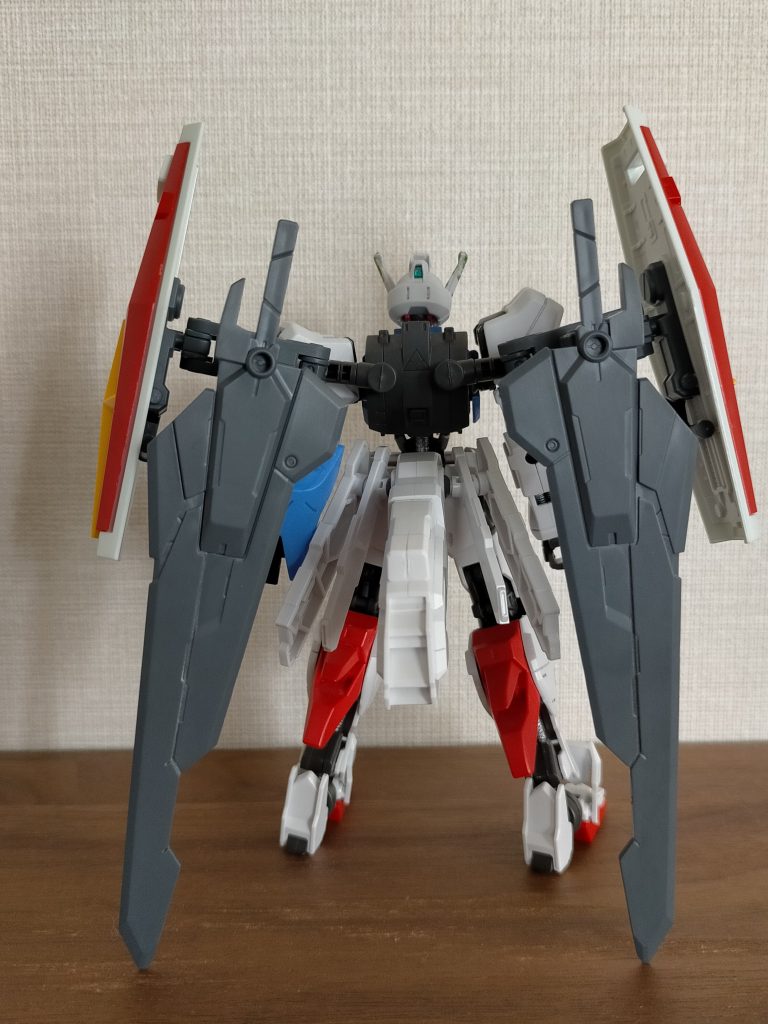 ビルダーパーツにガンダム7号機のパーツをそのまま使いました