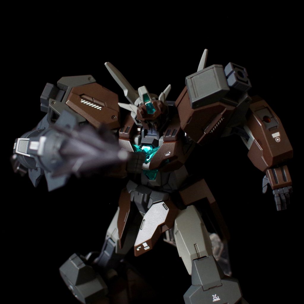 サタニクスガンダム–3枚目/制作者：Puffin