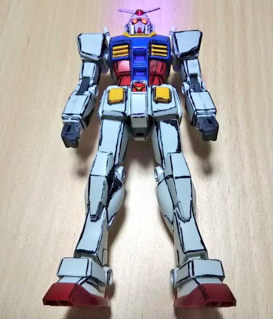 蛍光カラーとUVライトでお目目ピカーン‼️です。