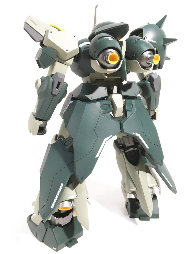 バーニア内部もドーガをイメージしたのでイエローに。