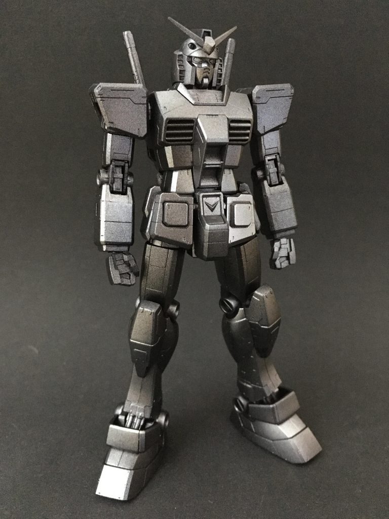 何気に前腕は合わせ目消し。
ホラ、手抜きすぎてモールドが消えてますでしょ?←