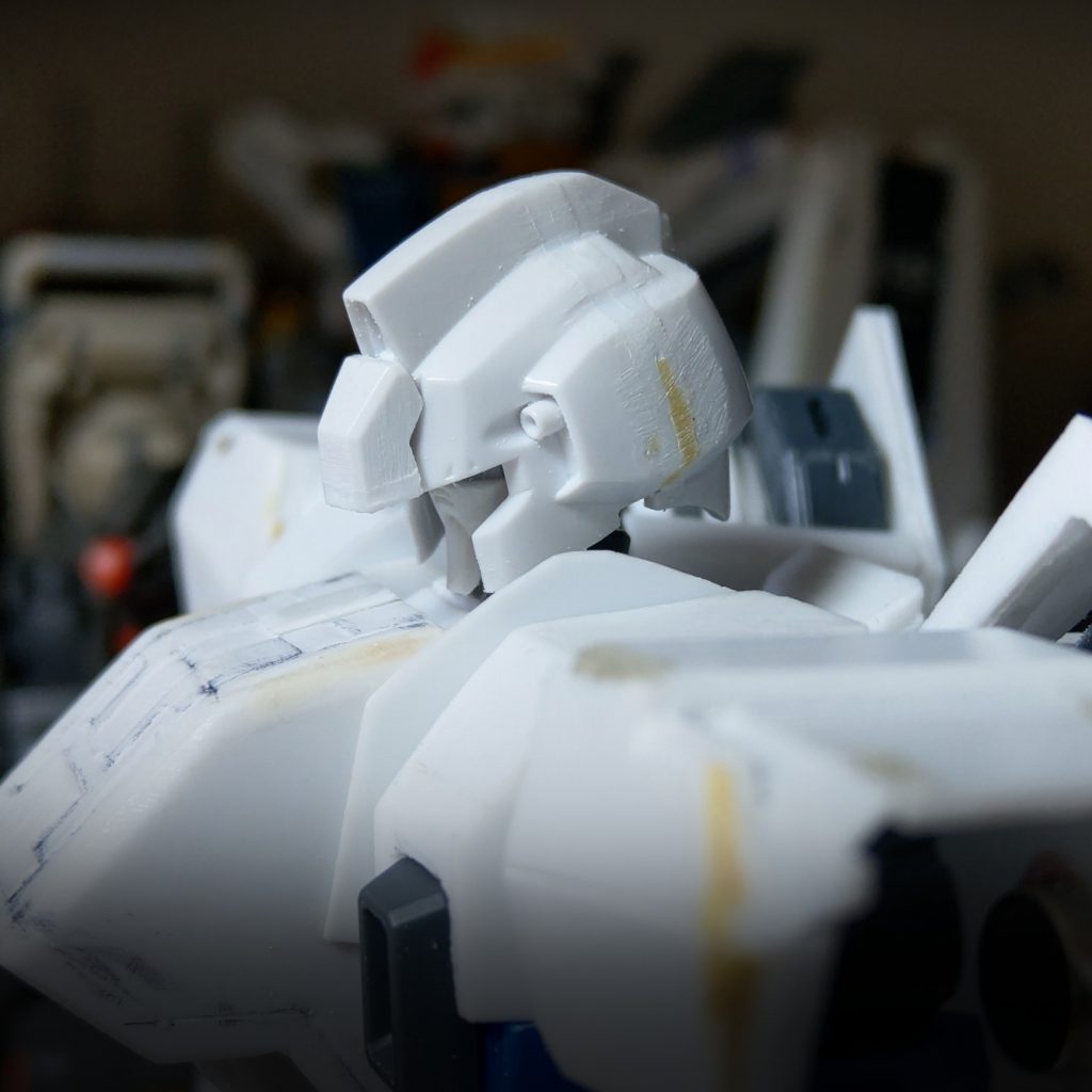 ヘルメットはZガンダム。フェイスはアストレイかな・・ジャンクパーツから。