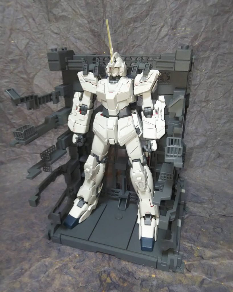 ユニコーンガンダム格納