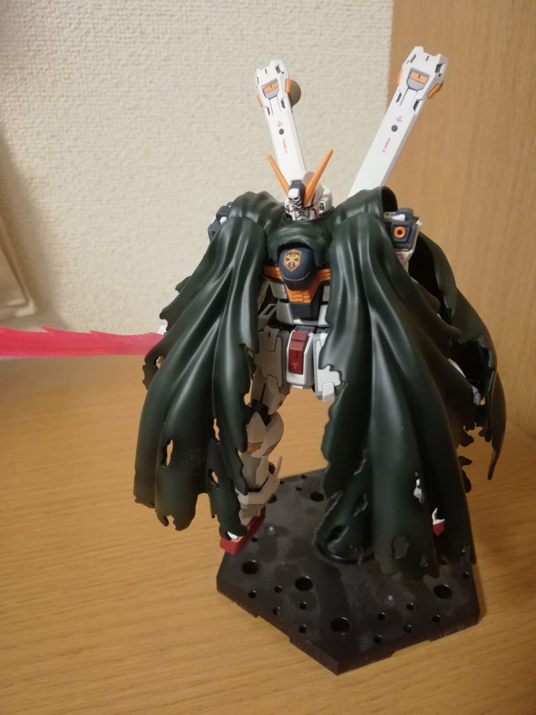 マント装着
写真だとシャドーが見にくいですね…