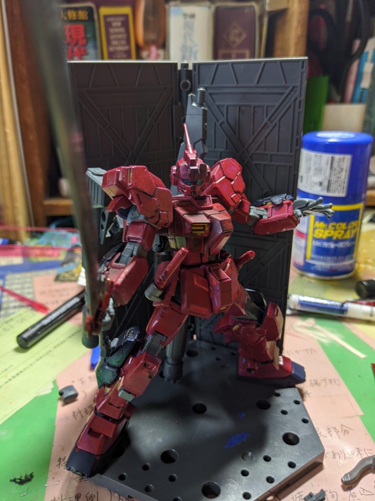 大型の剣が映えるは〜😃