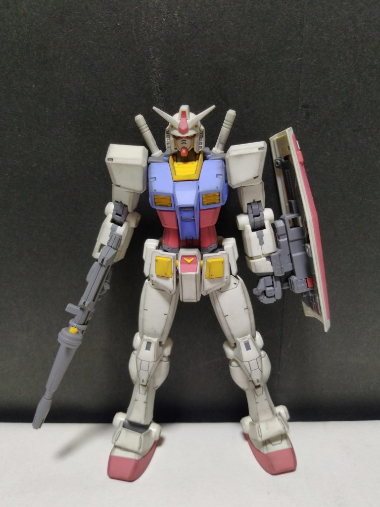 正面から。シャドーにはTAMIYAのウェザリングマスターを使用。