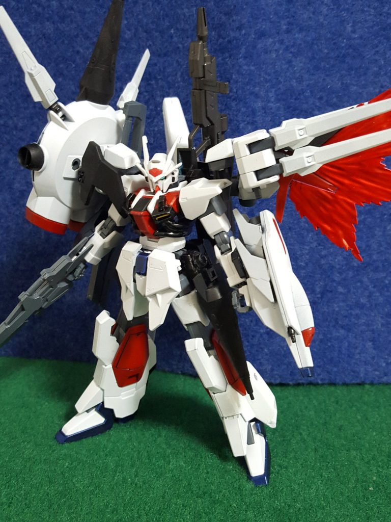 正面
全体的にはダブルオースカイを残しておきながらパッと見たとき「あ、ニクスプロヴィデンスっぽいな」というのが伝わればいいなと思って制作をしました。
機体の設定は特にありません!
使用キット(覚えている物のみ)
・ダブルオースカイ
・プロヴィデンスガンダム
・GNアーチャー
・ダブルオーガンダム
・ライトニングガンダム