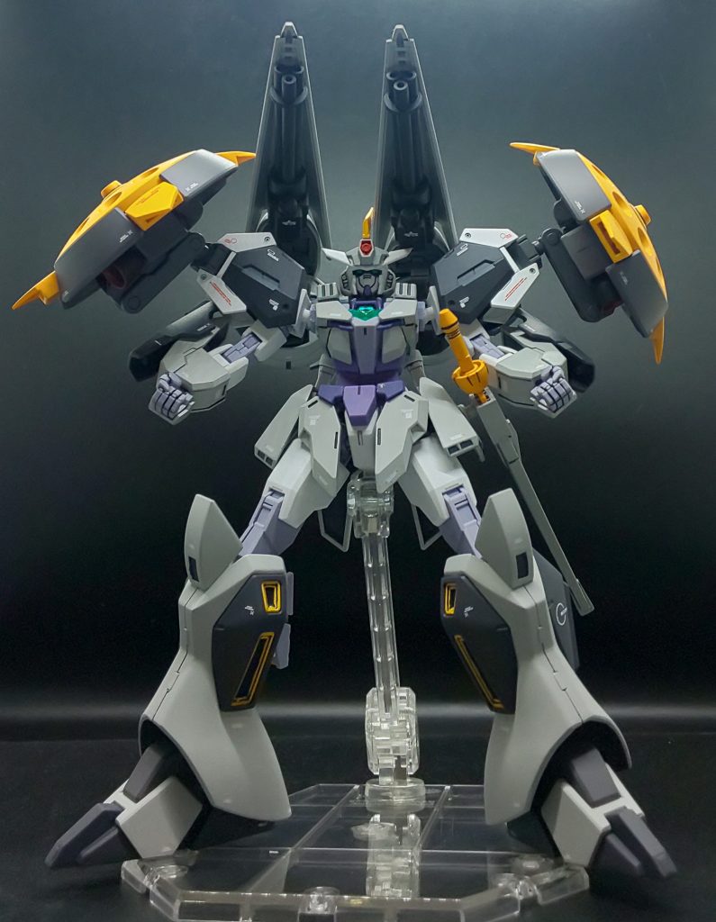 バインダーガトリングは、連続でビーム弾を射出する遠距離攻撃武器になります。