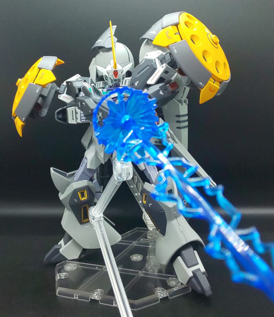 ハイパービームバズーカは、超高威力のビームバズーカです。破壊力はバツグンで、悪のガンプラを一撃で屠ります。