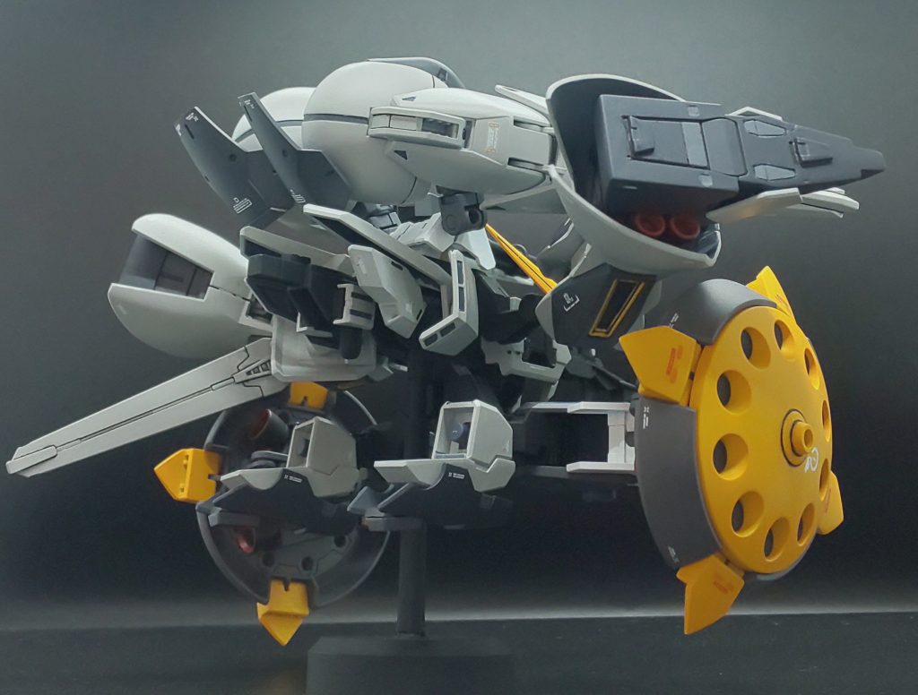 こちらがリブラアーマーになります。単体での攻撃・防御性能も高いです。