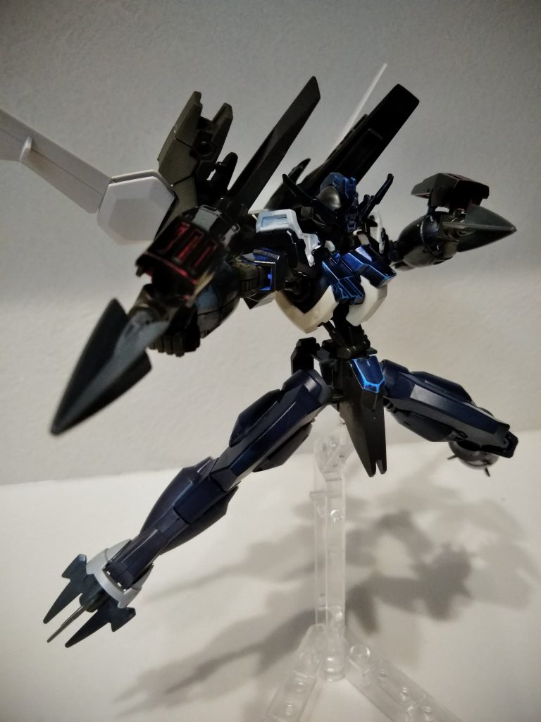 スパイキングナックル
中距離程度なら射出可能!
相手を貫く!