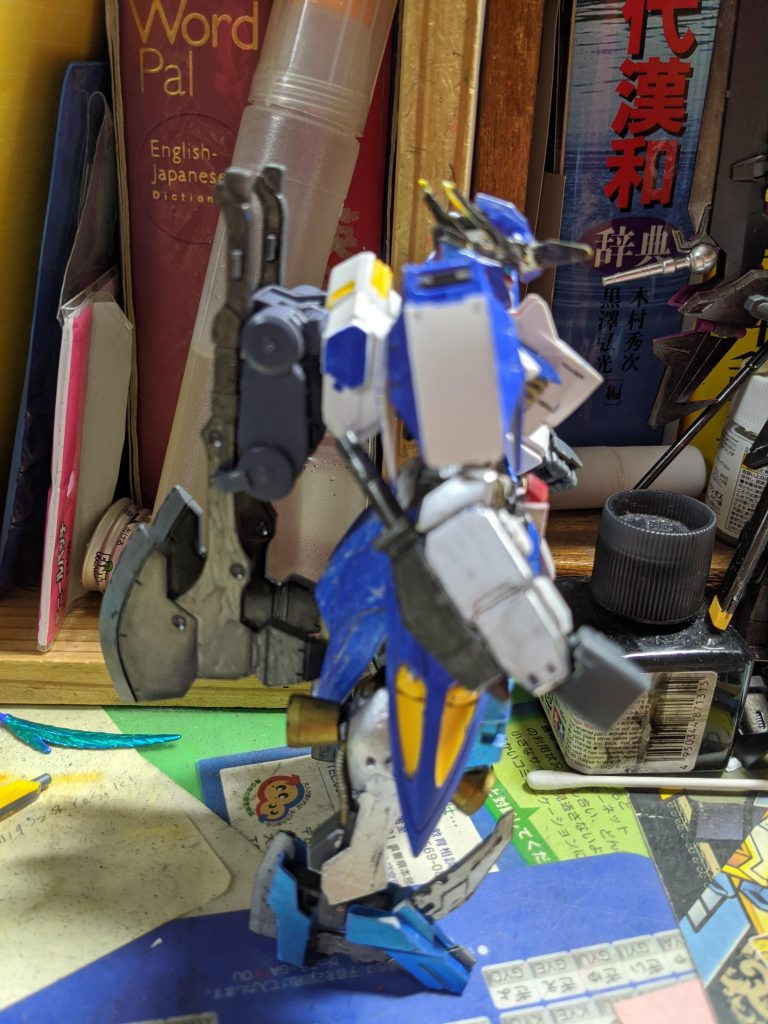 大型バトルアックス
グレイズアインのものをバルバトスのバックパックに接着してます!設定として一応ヘラクレスの専用バックパックとしてます。