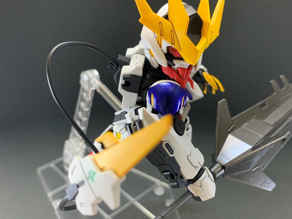 青はレーシングブルーでメタリックに塗装しました