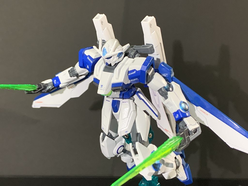 大型ビームサーベルも装備可能。