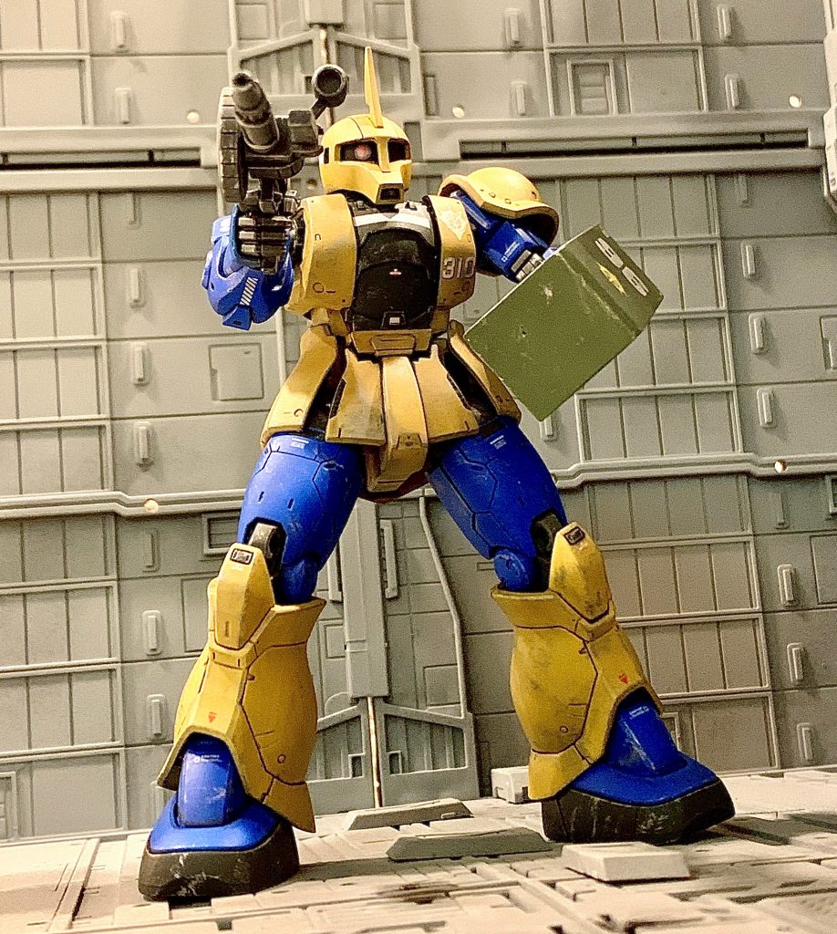 ワンタッチでツノ付きにもコンバージョン可能です。