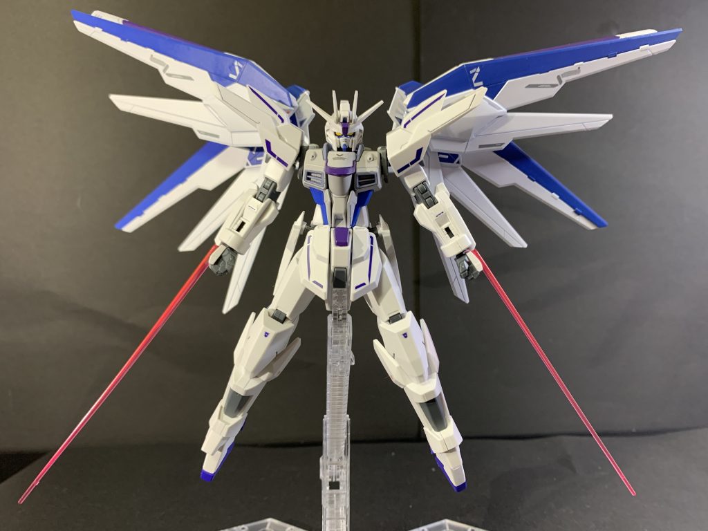 フライハイトガンダム–9枚目/制作者：ササヤ