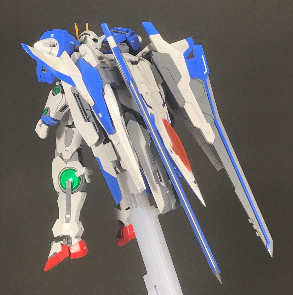 ザンライザーソードのマスキングは死ぬほどめんどくさかった。。。
追加ブースターはスクラッチし直していますが、ほとんど目立っていませんね。