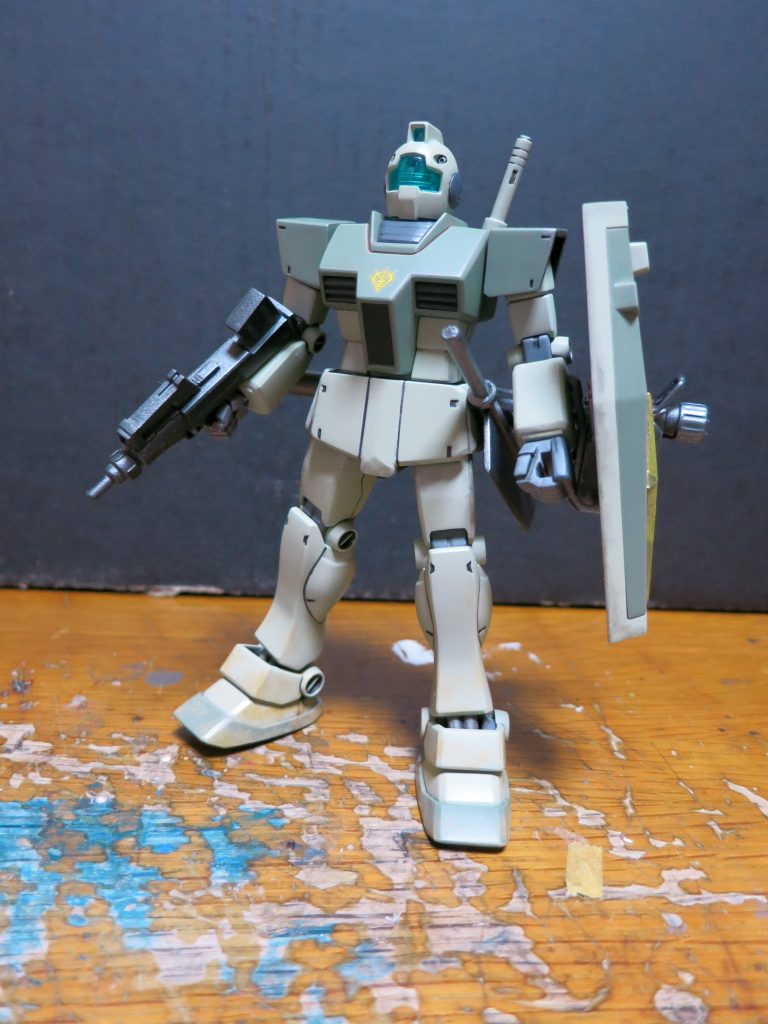 まずは全体像。細かな改造は結構しているのですが、根本的な形状や四肢のサイズは一切変更していません。