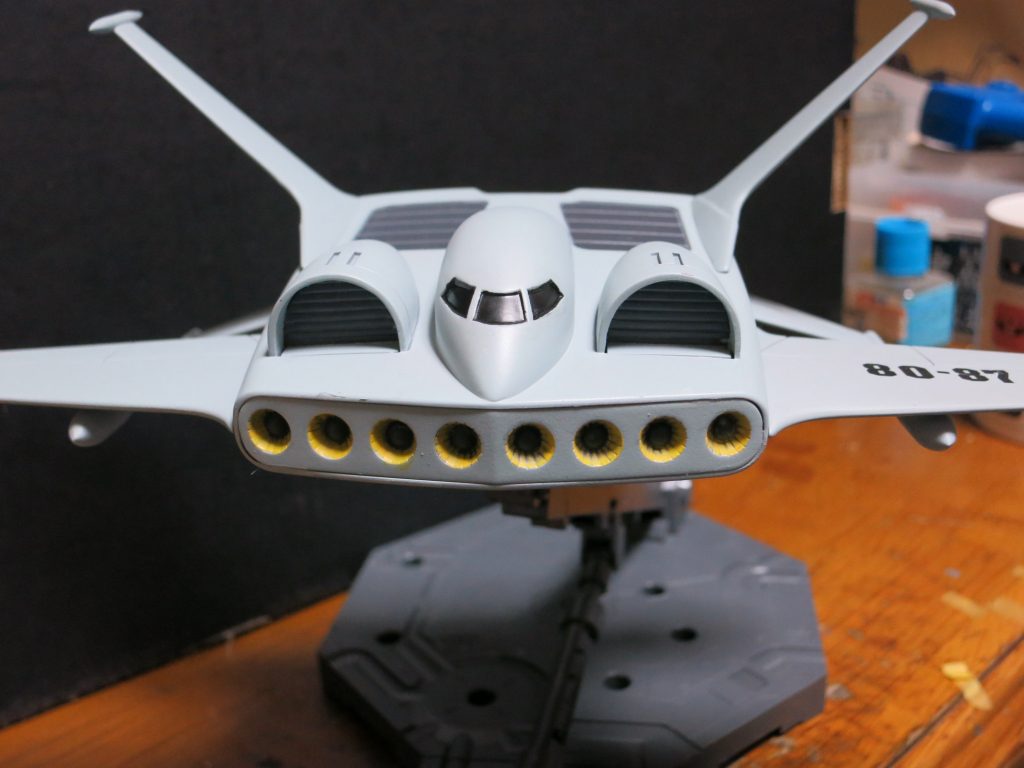 ミサイル発射管を少しディテールアップしているけど、他はほぼ素組み。