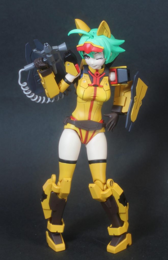 メイクは田宮さんのパウダー。