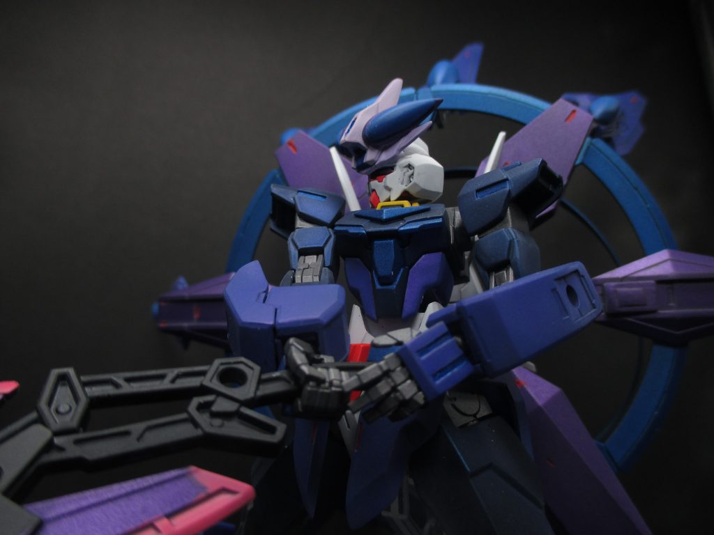 プラネプテイトガンダム–4枚目/制作者：堺・悠一