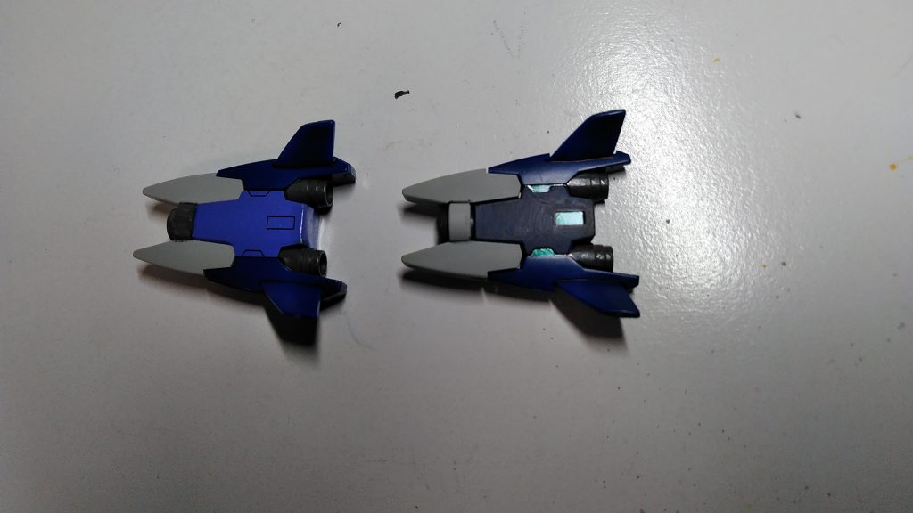 本来のアルクと違い、腰部のビームキャノンは全塗装に加え、メタグリーンで部分塗装を加えることで「センサーを増設」という設定を加えました。