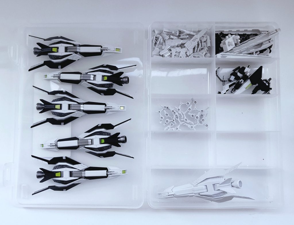 アメイジングレヴもスジボリ、ゲート処理、ディテールUP×5、、苦行でしたがやりとげました((( ;゚Д゚)))ガクガクブルブル