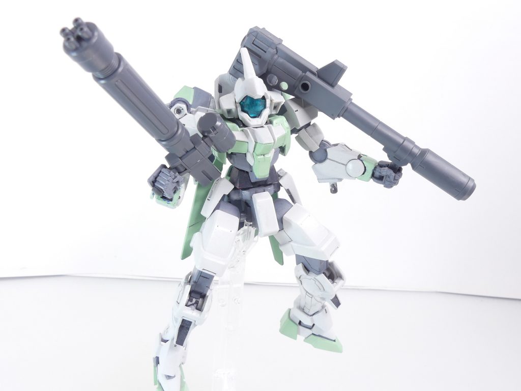 ビームガトリング：メイジン大好きガトリングガン。上部のパーツをＥパックに変えて。