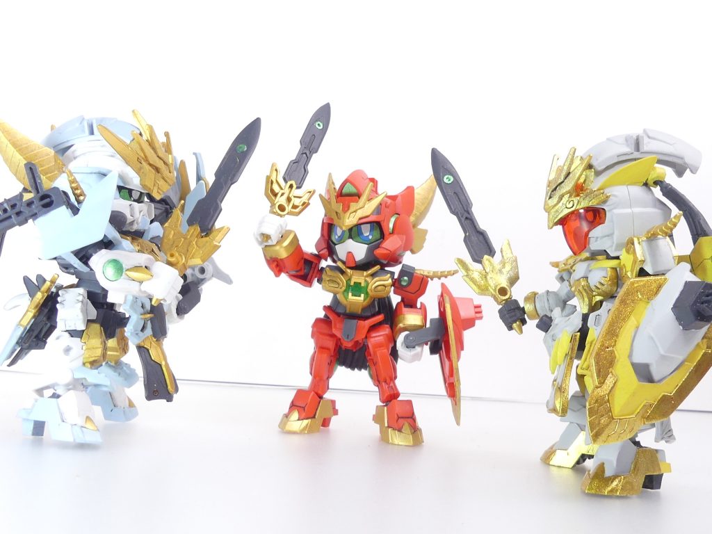 第105改「ラストミッションVII:語り手は炎を纏う」~GBN・「エルドラの月」周辺ディメンション~・・・とあるところに、ヴァルキランダーという1人の未熟なガンドランダーがいました。強くなりたい、仲間が欲しいと願った彼の元に、2人の仲間が駆けつけます。サダルスランダー、そしてアーチャーランダー。幾多の戦いを乗り越えた3人はガンドラゴンと運命の絆で結ばれ、ヴァルキランダーはたくましい戦士へ、そして神の力を得た最強の戦士へと進化・・・・・・我ながら、いい弟を持ったと思うよ。まさか、エルドラ事件に関与していたとは。アルザスに武装テストを頼んでおいて、正解だったとも思うね・・・・・・そんな話はさておき、だ。「エルドラの月」制圧、およびフレディ帰還ミッション。新たな「ビルドダイバーズ」は苦戦している。当然敵の本拠だ、一番多くのガード機を割くのは自明。そこに私達有志連合がサプライズで駆けつけようというわけさ。・・・もちろん、趨勢を決めるのは・・・彼らだ。・・・さぁ!君の「物語」の・・・語り部となろうか!