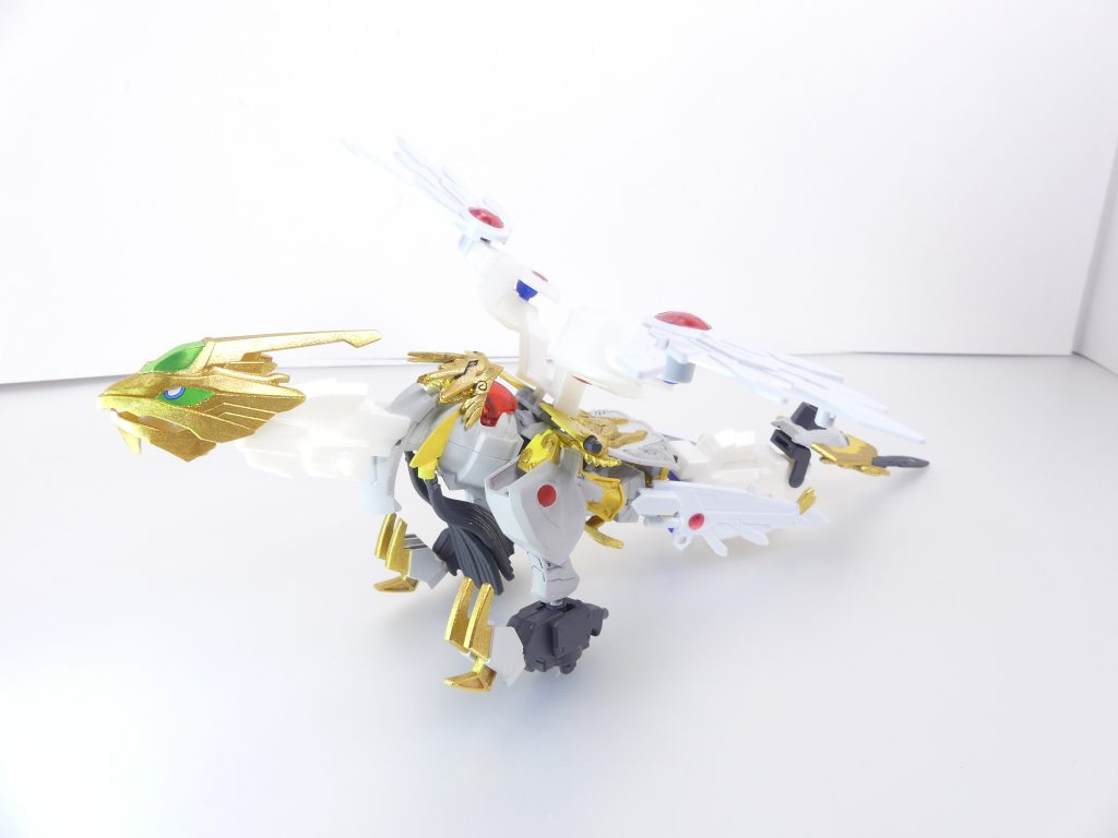 双竜合身(ドラゴンクロスフュージョン)・エクスクアドルン:エクスヴァルキランダーとアーチャーランダーシェヘラザード、兄弟の絆が極限に達したときに起こる奇跡の形態。エクスヴァルキランダーから一部パーツを拝借することで、聖獣・クアドルンを模したガンドラゴン形態が完成する。強化された法術能力は、様々な天変地異すら起こす聖獣・クアドルンを彷彿とさせるバトルスタイルを取る。エクスヴァルキからメガフレアーデバイスとレジェンドウイング、ガンブレードとガンシールド頭を持ってきて合体。